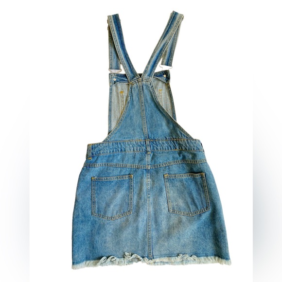 ✨Love Tree✨ Denim Overalls Mini Dress Size S - Picture 2 of 8